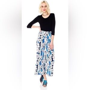 Bergstrom Morrison Cropped Trousers, size M